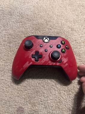 PDP Gaming Wired Controller for Xbox Series X/S and Xbox One - Phantasm Red Camo